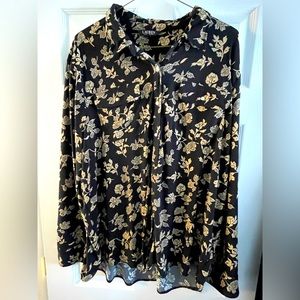 Beautiful Ralph Lauren top from 2022.